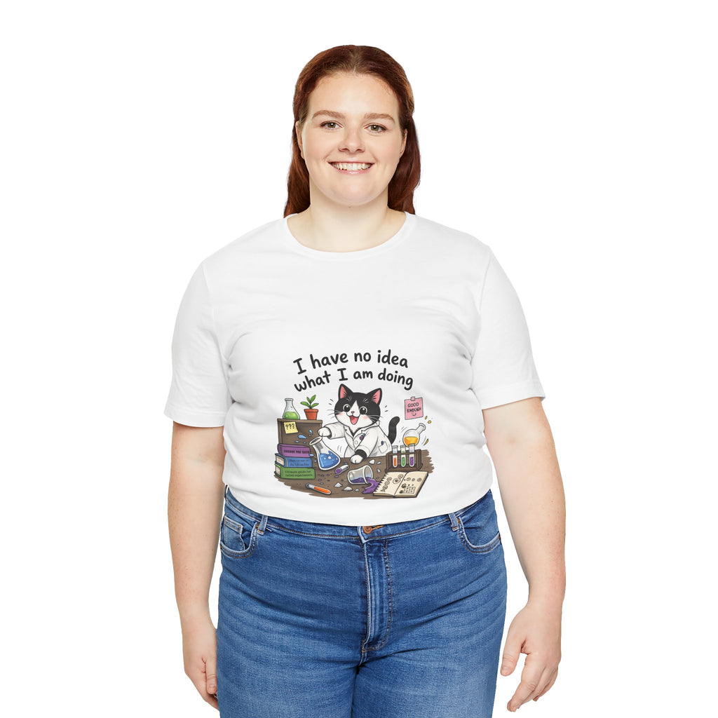 T-shirt - "I Have No Idea What I Am Doing" Funny Lab Cat T‑Shirt