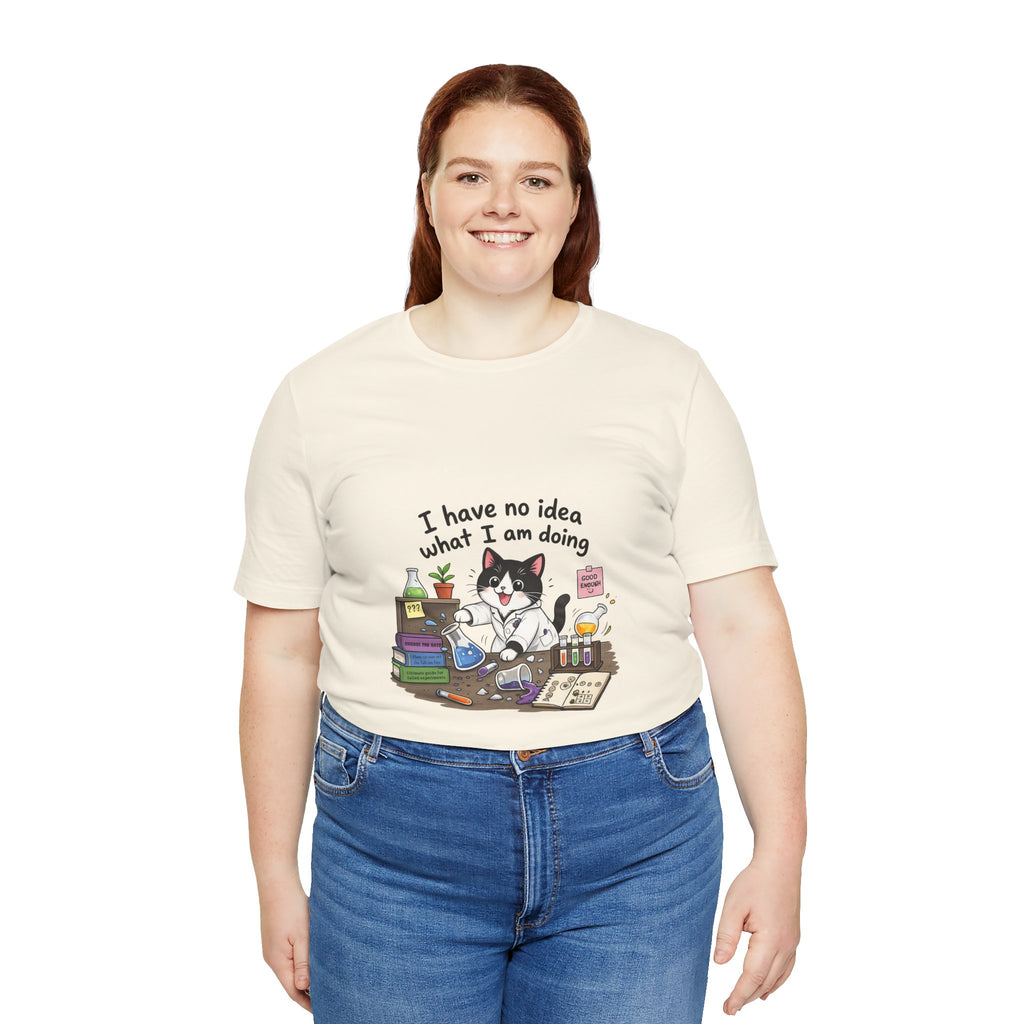 T-shirt - "I Have No Idea What I Am Doing" Funny Lab Cat T‑Shirt