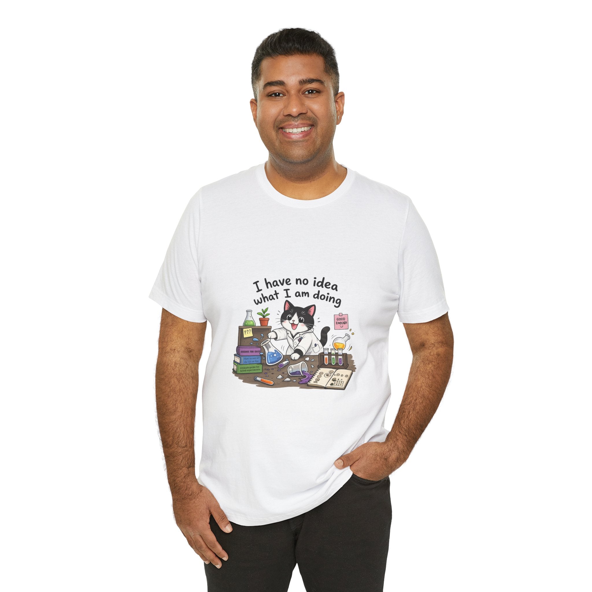T-shirt - "I Have No Idea What I Am Doing" Funny Lab Cat T‑Shirt